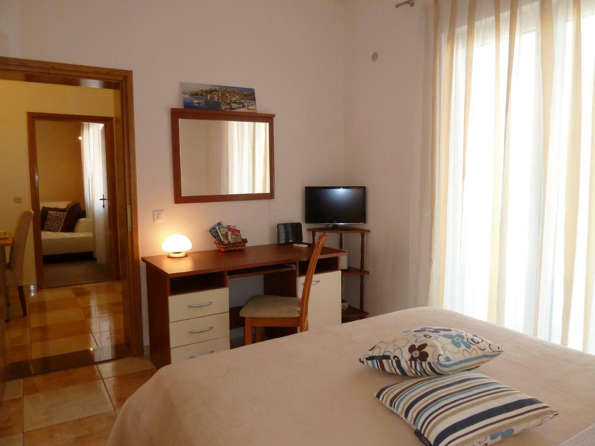 Nice Apartment&Room in Cavtat Buitenkant foto