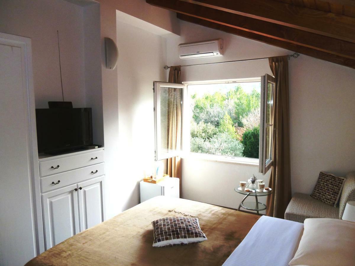 Nice Apartment&Room in Cavtat Buitenkant foto